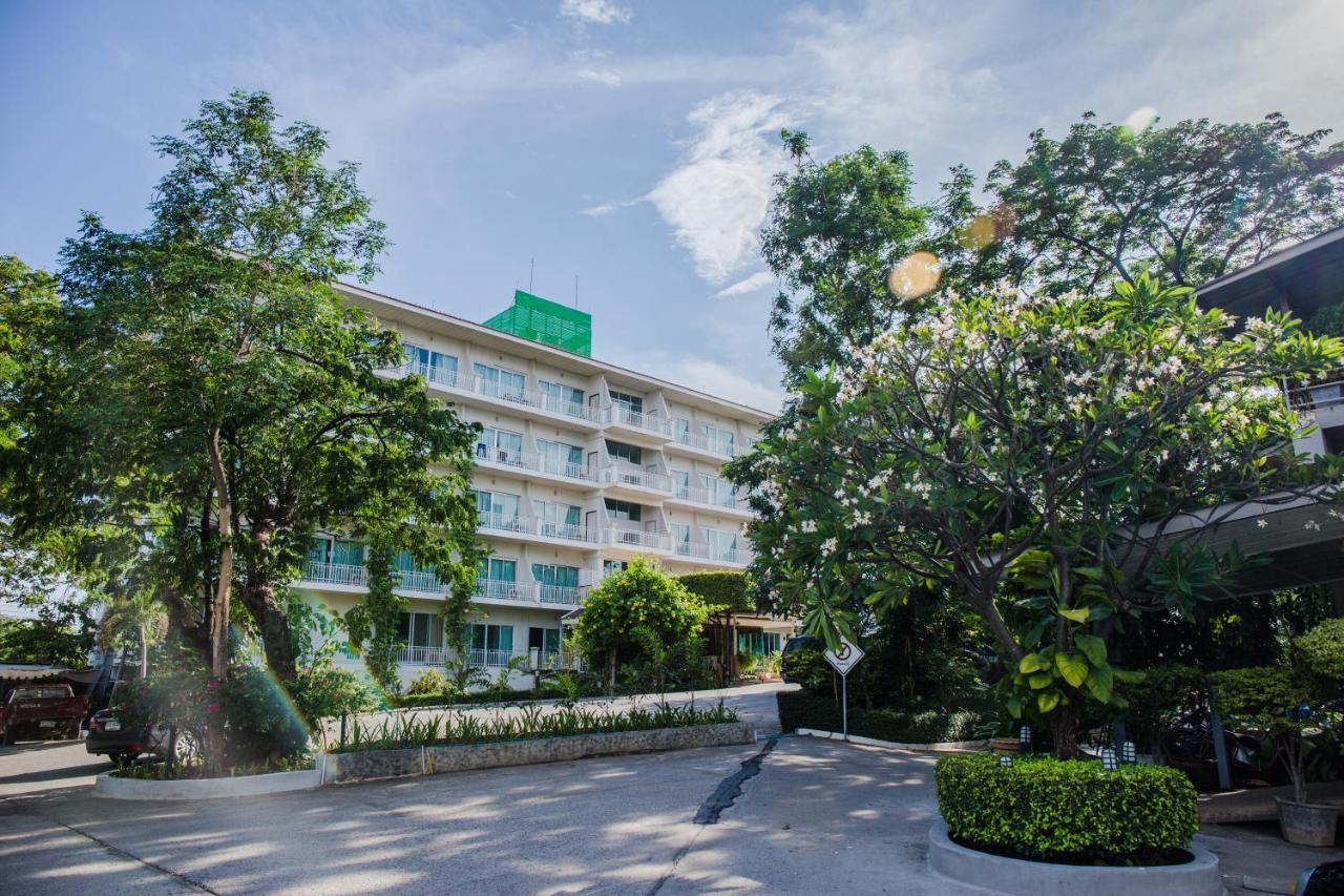 Hotel Rattana View à Phitsanulok Extérieur photo